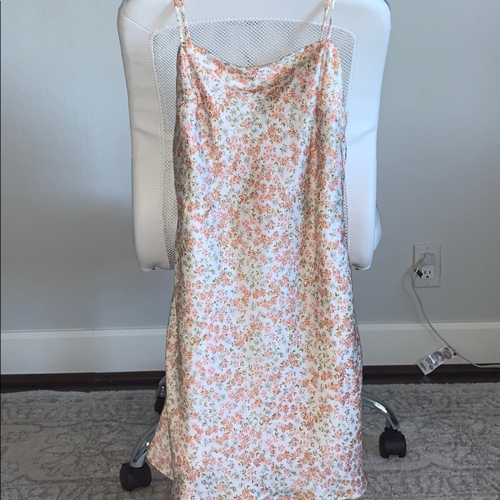 dress forum urban outfitter floral mini dress